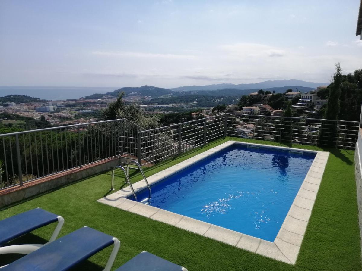 Villa Yaco Lloret de Mar Exterior photo